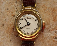 Ancienne montre FEMME mécanique  MARQUE: CERNOS ANTICHOC 17 RUBIS  Plaqué or