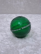 RyqPk8 - Tirelire Globe