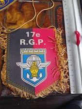 Ancien Fanion Militaire 17 Rgp