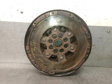 55565842 volant moteur OPEL