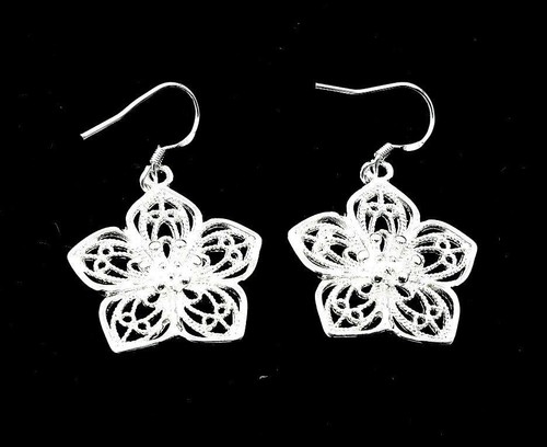Boucle oreille avec - d'oreille, collier