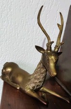 Vintage Cerf Allongé En