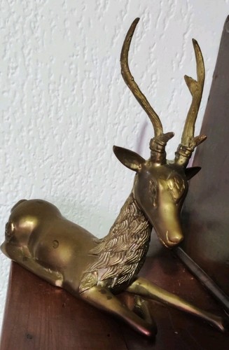 Vintage cerf allongé - vintage,