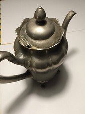 Ancienne cafetière verseuse