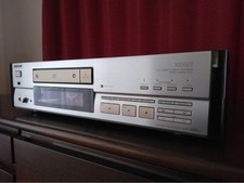 Lecteur CD Sony CDP-X555ES Convertisseur Linéaire Haute Densité Fonctionne Co...