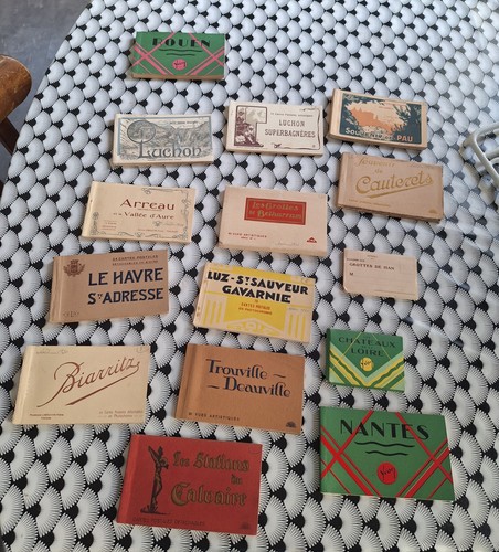 Lot carnets de cartes - 11-19,