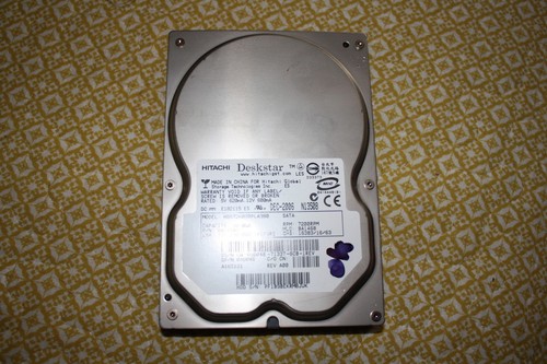 Disque dur deskstar hitachi - disque,