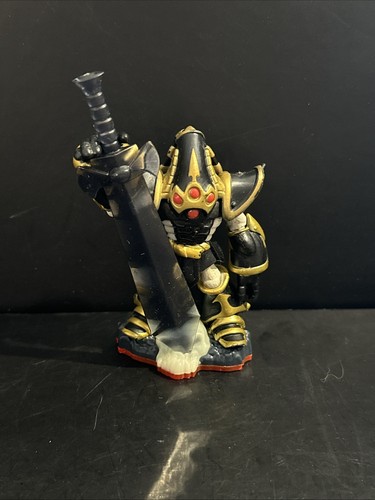 Krypt king figurine - krypt,