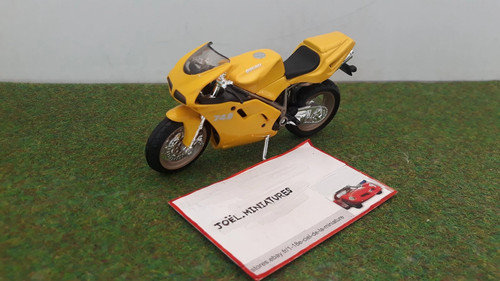 Moto ducati 748 - 748, jaune