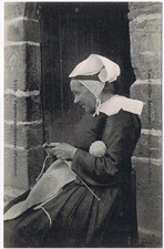 Postcard Les Coiffes de