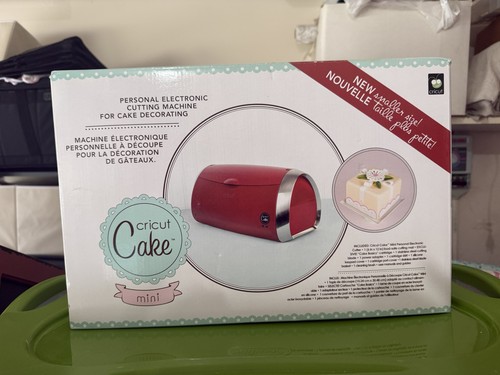 Cricut cake mini - cake,