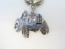 RARE Porte-Clés / Key Ring - AGRIP- TRACTEUR FORESTIER / FORESTRY TRACTOR -