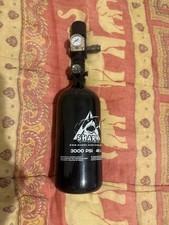 Bouteille HPA + régulateur.