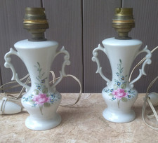 Ancienne petite lampe de table