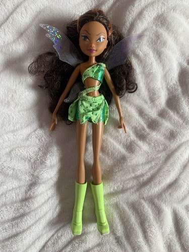 Poupée winx club - club, layla