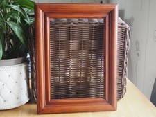 Cadre  cadre bois de chêne plein. Cadre 39X29,5X3 CM. Feuillure 30X20,5 cm.