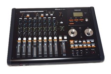 Tascam DP-02CF Digital Porta