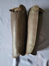 Ancienne paire de guêtres cuir militaria cheval équitation Anciennes jambières