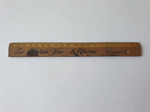 Ancienne règle écolier en - ancienne,