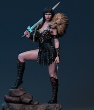 Figurine princesse guerrière