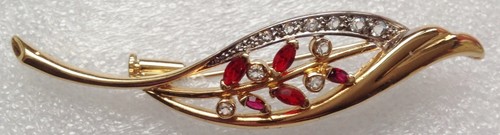 Broche ancienne couleur - ancienne,