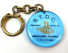 Porte-clés Bourbon - CITROËN 2 CV ,AMI 6, MEHARI Etc...  S.T.D.C. - Embiellages