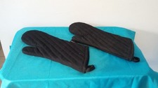 PAIRE DE GANTS DE CUISINE