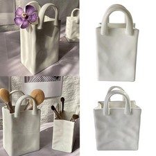 Vase en céramique de forme de