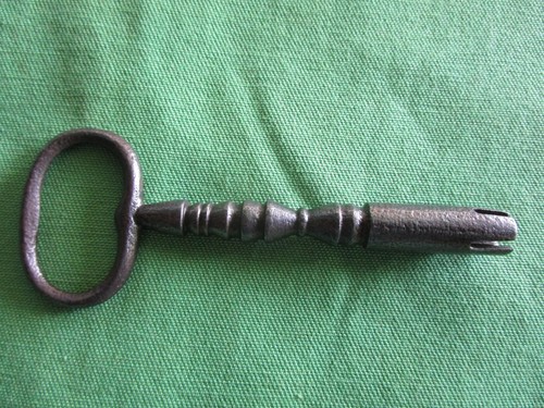 Clef horloge pendule ancienne