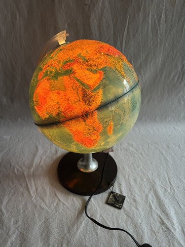 Globe mappemonde relief - globe, en