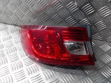 Feu arriere principal gauche