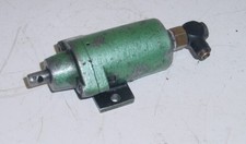 Vérin pneumatique - course 50 mm - Tige Ø 10 mm