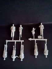  lot de  9 figurines 1/50éme