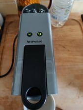 Nespresso KRUPS Grise et Noir