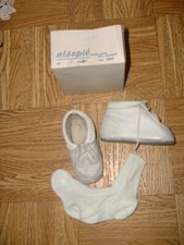 PAIRE de CHAUSSURES ANCIENNES