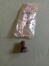 PEUGEOT D4B Bouchon de vidange de réservoir d'essence.