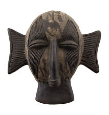 Masque diminutif africain