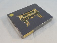 PUZZLE d'art bois MICHELE WILSON COMMODE LOUIS XIV 80 pieces