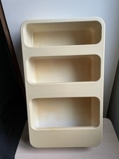 Etagère murale plastique de
