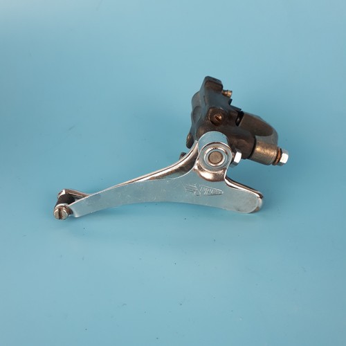 Dérailleur avant double