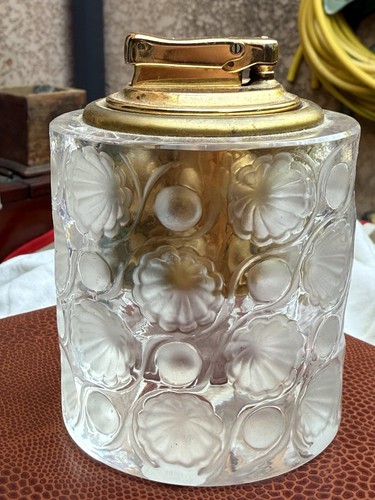 Rare briquet signe lalique - briquet,