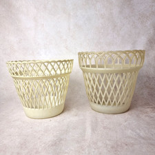 Lot 2 Cache Pot Vintage en Plastique Ajouré - Déco Rétro 70