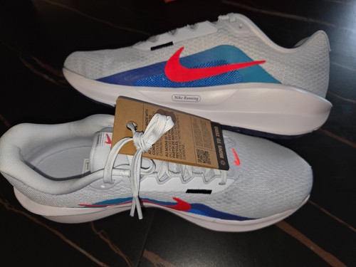Chaussures modèle nike - :,