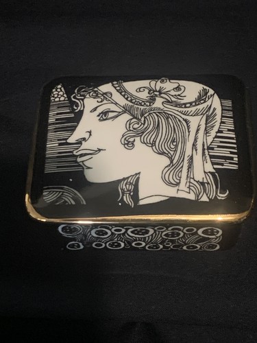 Boite porcelaine hollohaza - boite,, porcelaine,