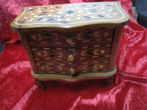 Meuble miniature ancien - meuble,