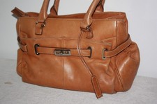 LA BAGAGERIE Sac grande capacité cuir marron clair BE