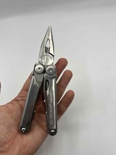 LEATHERMAN  WAVE STAINLESS STEAL PINCE MULTIFONCTIONS + ETUIS CUIR