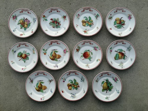 Lot assiettes pillivuyt - 11,