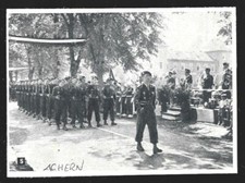 1952  --  DEFILE DES TROUPES A ACHERN ALLEMAGNE  . 3Y149