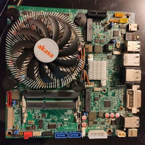 Carte mère mini - carte, socket